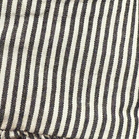 Forever 21  Women’s Striped Peplum Tank Blouse Embroidered  Flowers Small - Picture 4 of 7